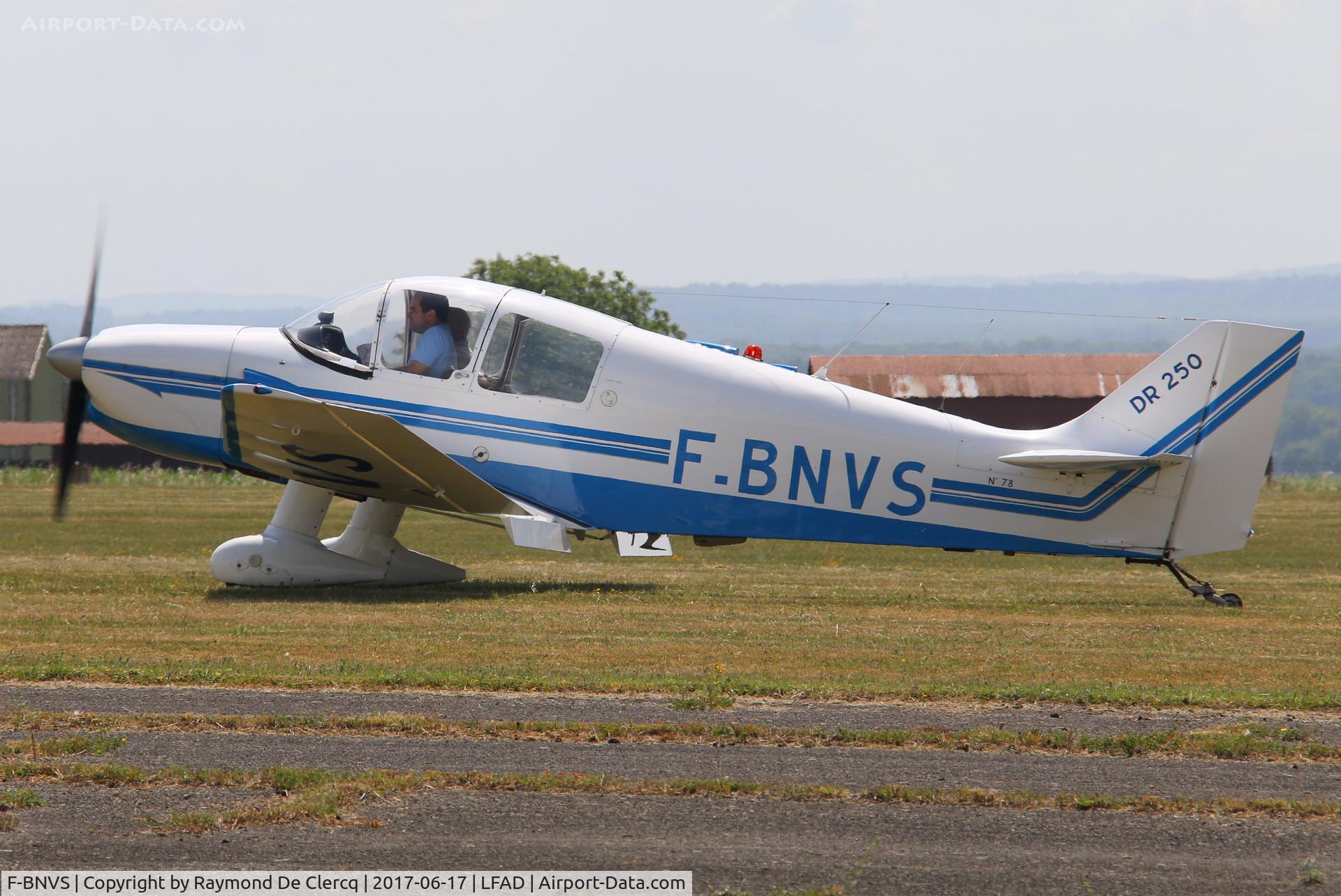 F-BNVS, CEA Jodel DR-250-160 Capitaine C/N 78, At Compiègne.