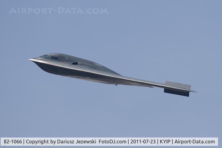 82-1066, 1982 Northrop Grumman B-2A Spirit C/N 1001/AV-1, B-2A Spirit 82-1066 WM Spirit of America from 509th BW Whiteman AFB, MS