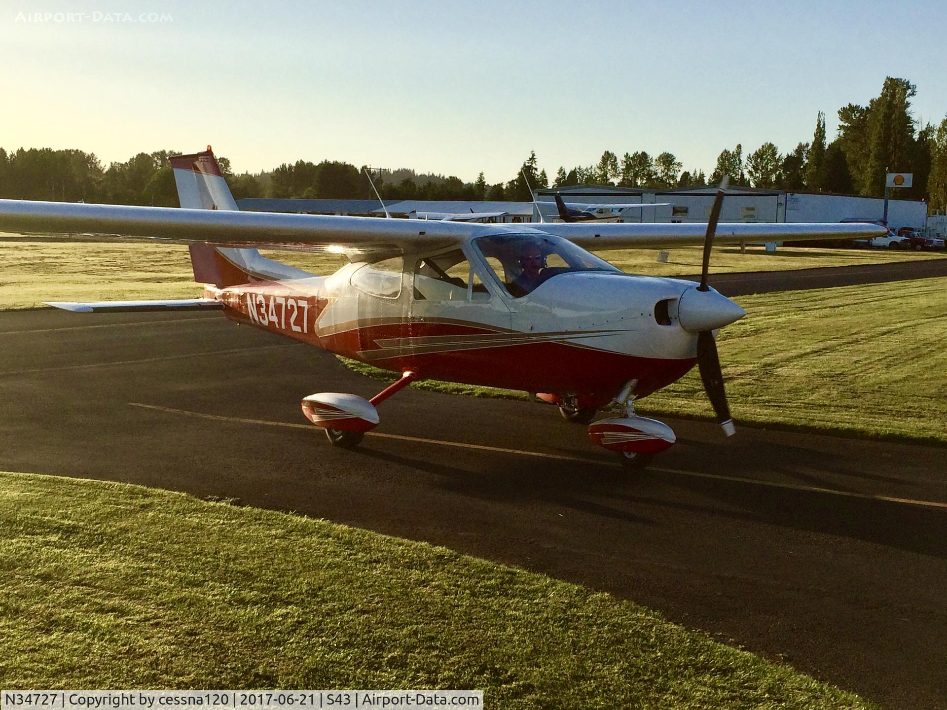 N34727, 1973 Cessna 177B Cardinal C/N 17701962, Harvey field taxi Cardinal 177B