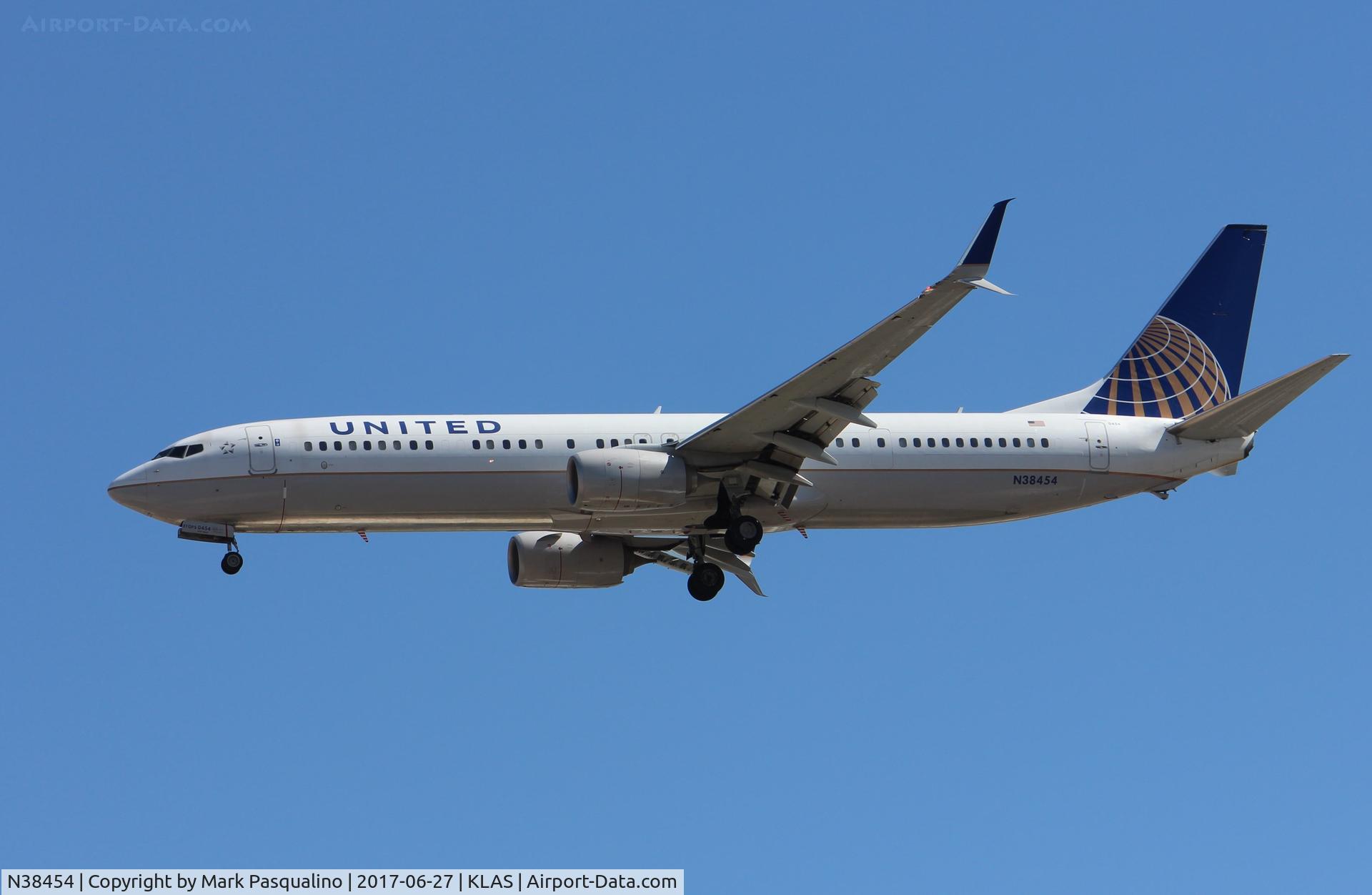 N38454, 2012 Boeing 737-924/ER C/N 31640, Boeing 737-900ER