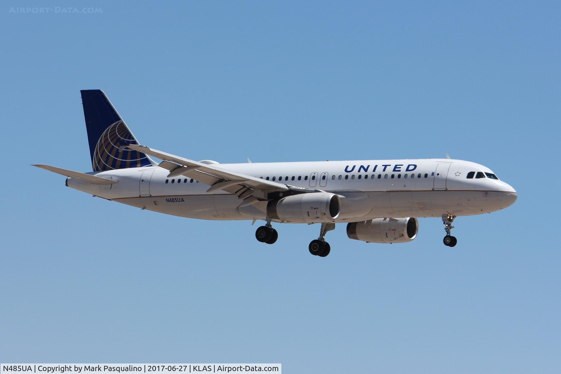 N485UA, 2001 Airbus A320-232 C/N 1617, Airbus A320