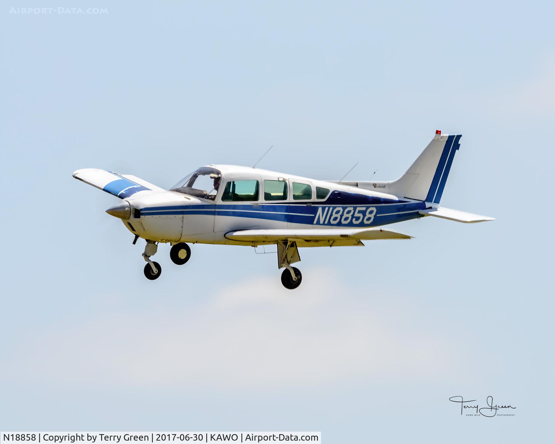 N18858, 1977 Beech C24R C/N MC-510, KAWO