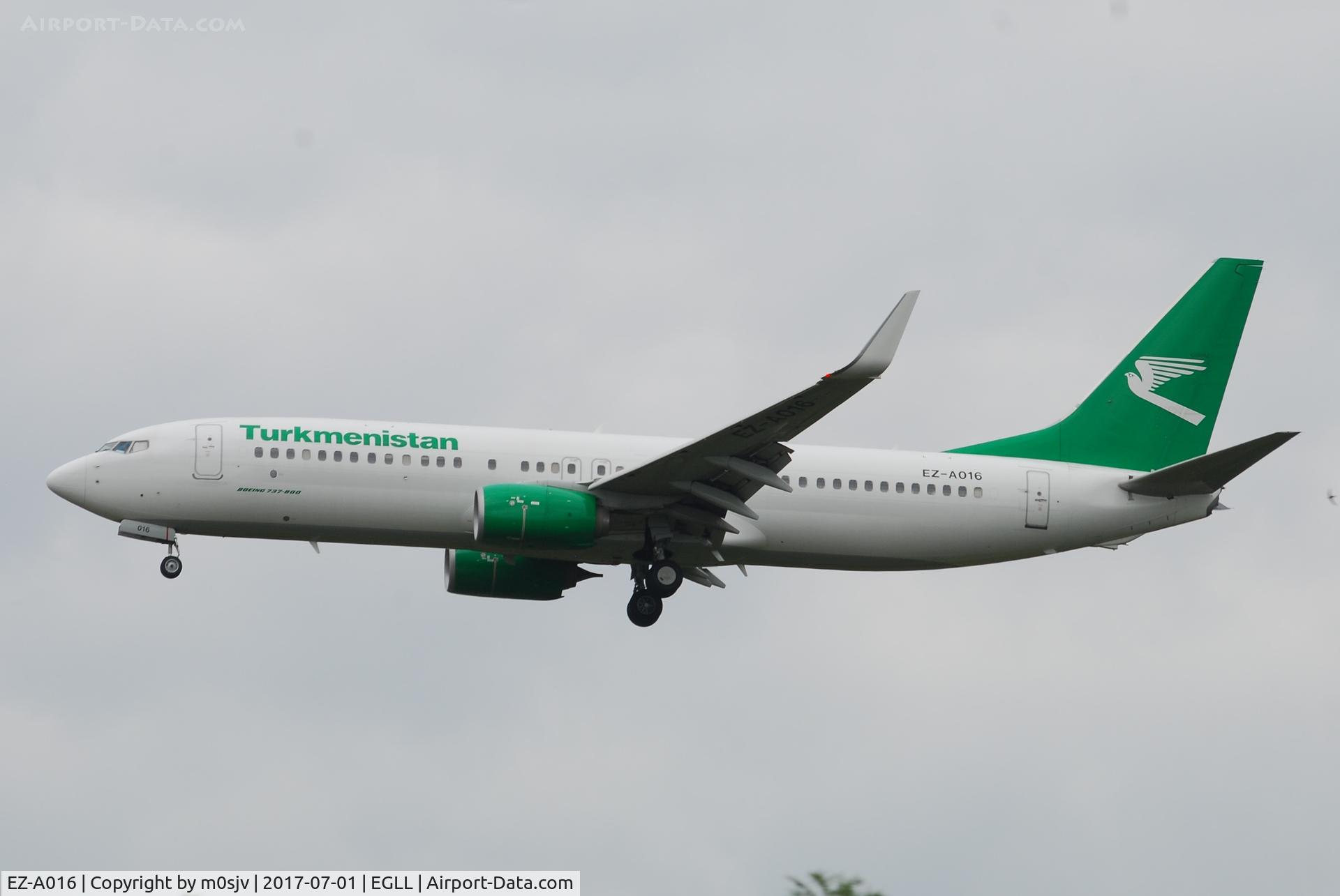 EZ-A016, 2013 Boeing 737-82K C/N 39775, Landing at EGLL 27R