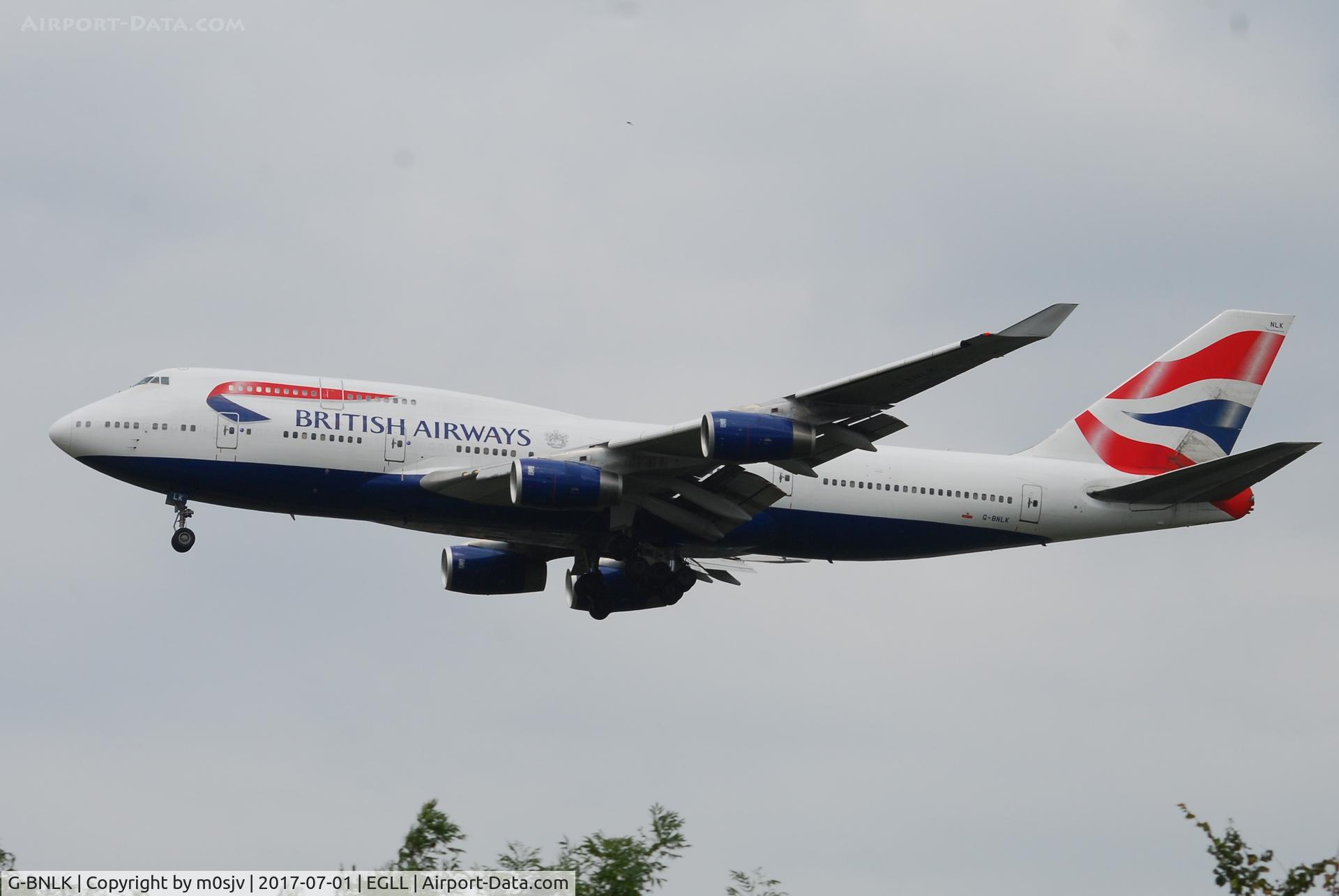 G-BNLK, 1990 Boeing 747-436 C/N 24053, Landing at EGLL 27R
