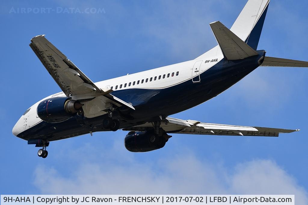 9H-AHA, 1991 Boeing 737-505 C/N 24647, Air X Charter / Volotéa colors V72433 landing runway 23 from Figari (FSC)