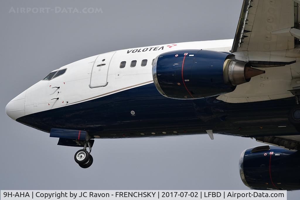 9H-AHA, 1991 Boeing 737-505 C/N 24647, Air X Charter / Volotéa colors V72433 landing runway 23 from Figari (FSC)