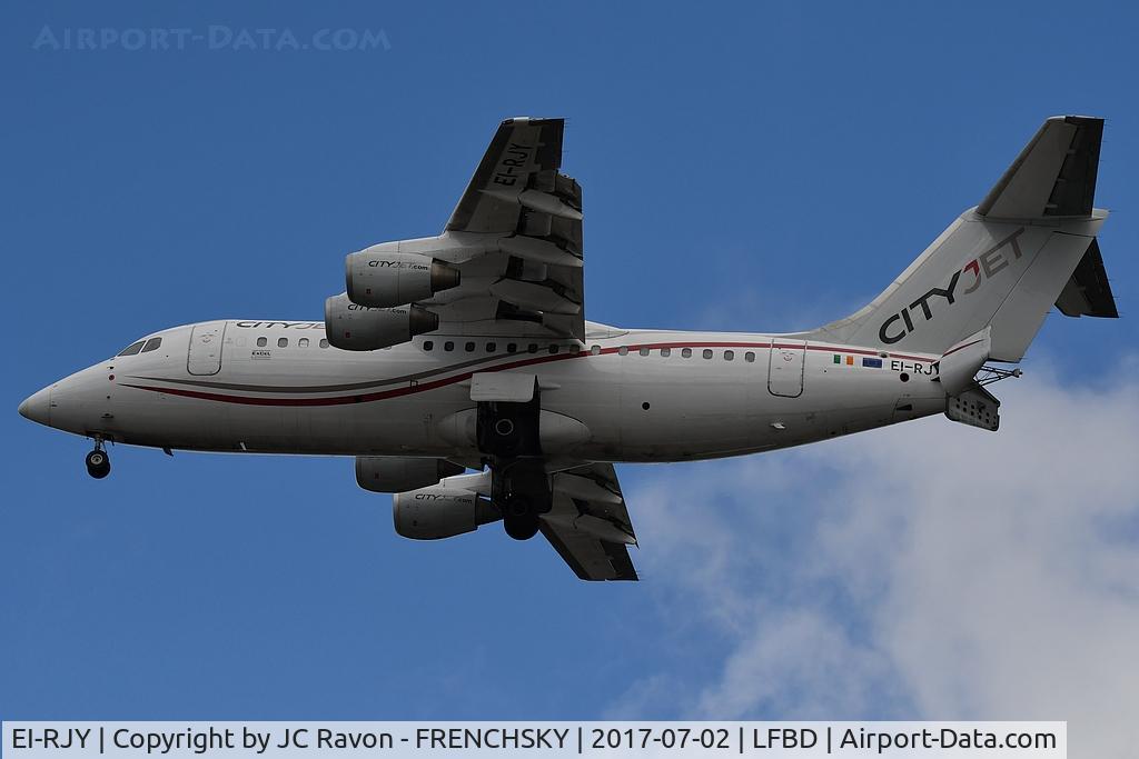 EI-RJY, 1997 British Aerospace Avro 146-RJ85 C/N E.2307, CityJet / KLM KL1297 landing runway 23 from Amsterdam
