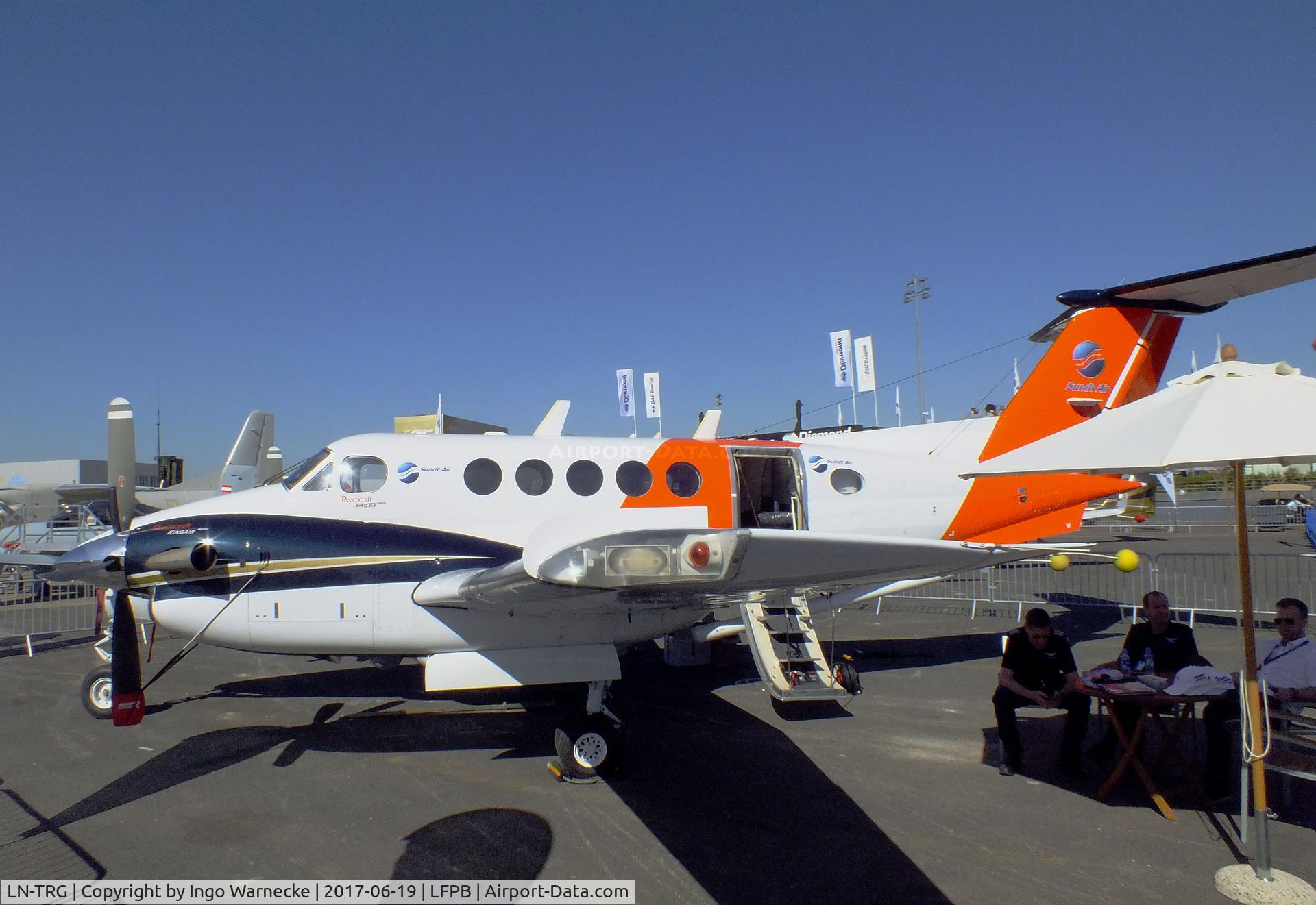 LN-TRG, 2006 Raytheon B200 King Air C/N BB-1936, Raytheon King Air B200 of Sundt Air at the Aerosalon 2017, Paris