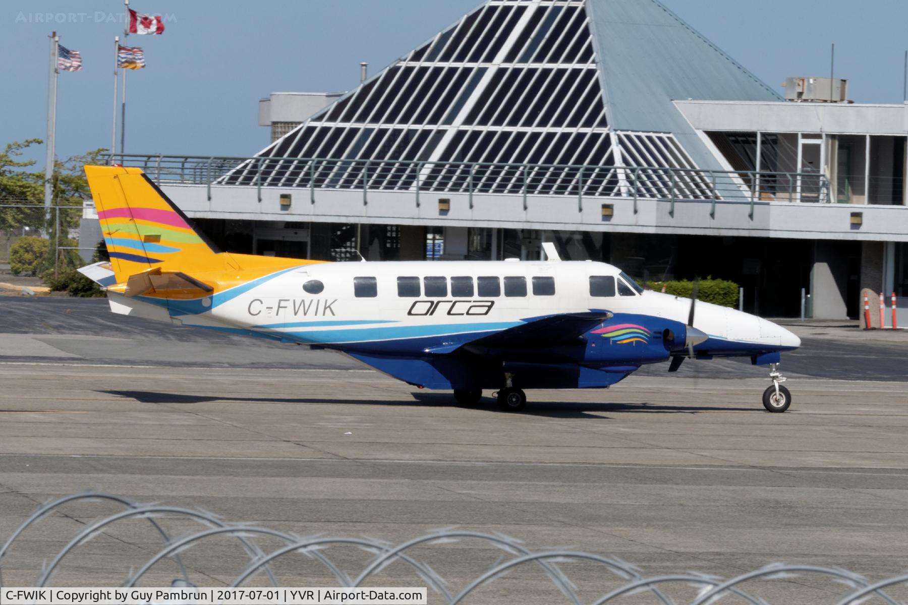C-FWIK, 1968 Beech 99 C/N U-39, Departing