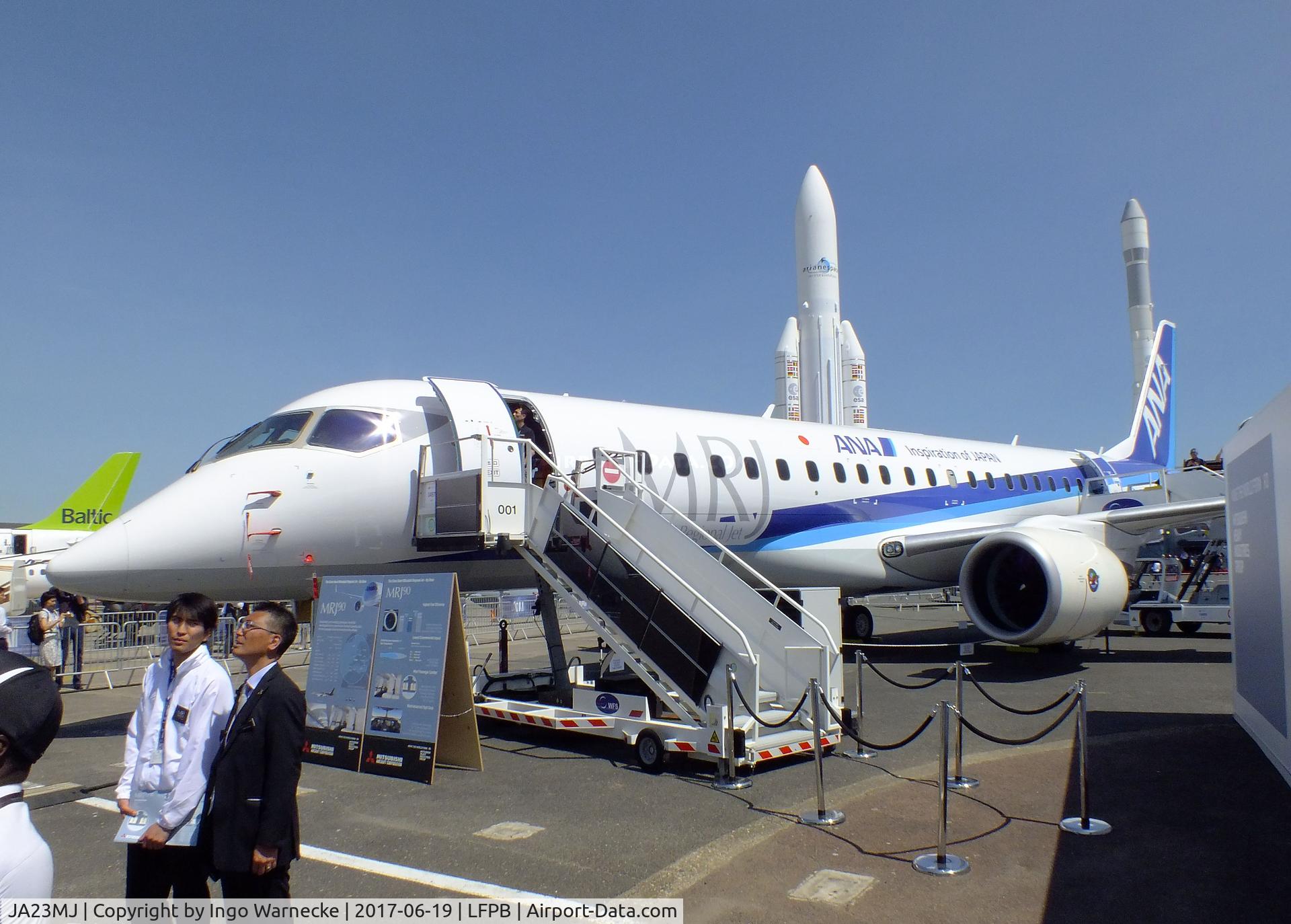 JA23MJ, 2016 Mitsubishi MRJ-90STD C/N 10003, Mitsubishi MRJ-90STD of ANA All Nippon Airways at the Aerosalon 2017, Paris