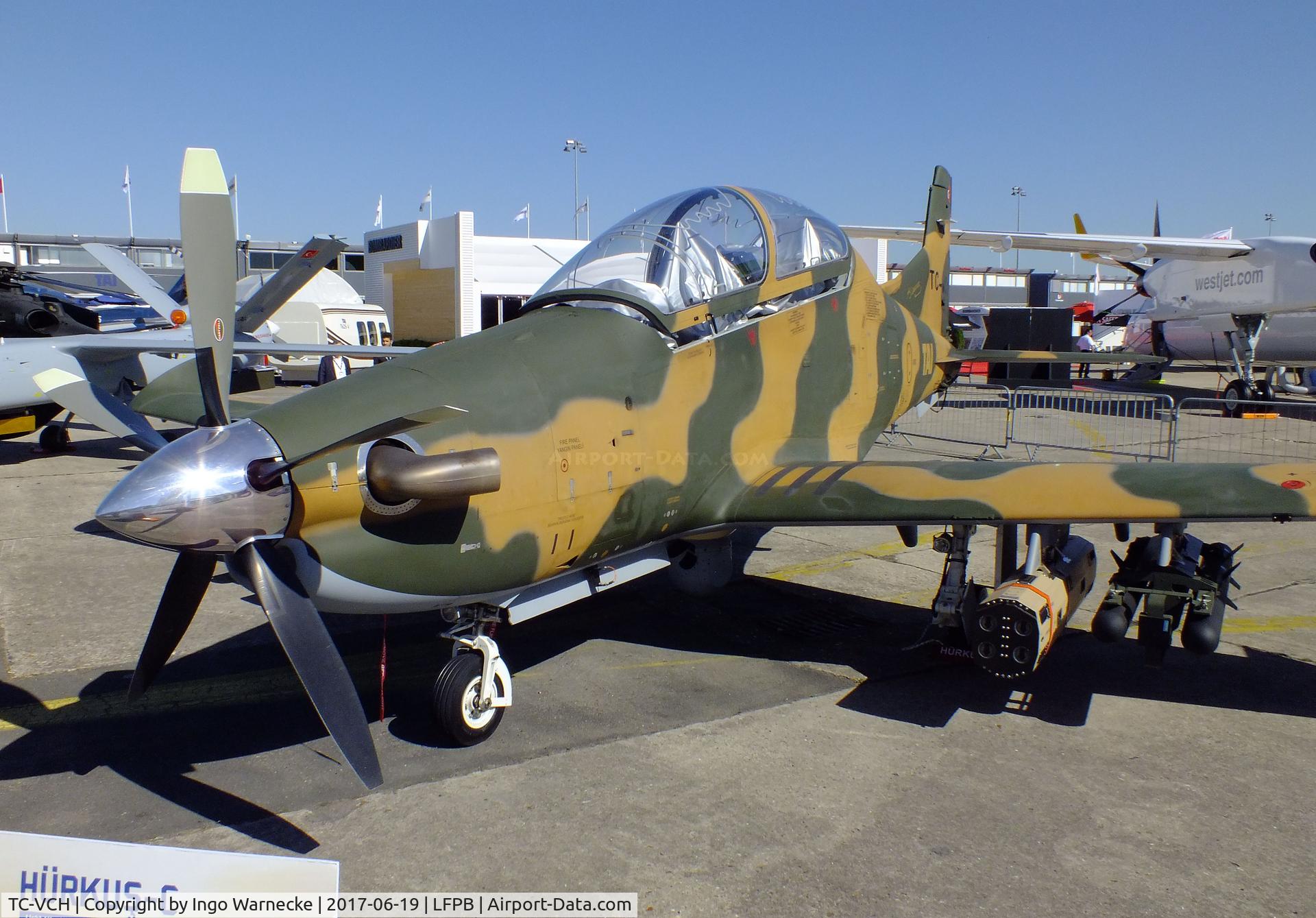 TC-VCH, TAI (Turkish Aerospace Industries) Hürkus A C/N A-001, TAI Hürkus at the Aerosalon 2017, Paris