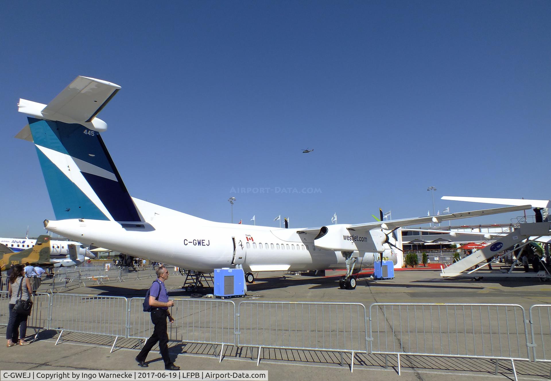 C-GWEJ, 2017 De Havilland Canada DHC-8Q-402NG Dash 8 C/N 4557, Bombardier (De Havilland Canada) DHC-8Q-402NG (Dash 8Q-400) of Westjet Encore at the Aerosalon 2017, Paris