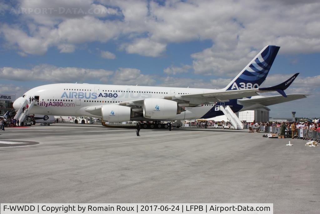 F-WWDD, 2005 Airbus A380-861 C/N 004, Parked