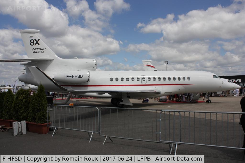 F-HFSD, Dassault Falcon 8X C/N 404, Parked