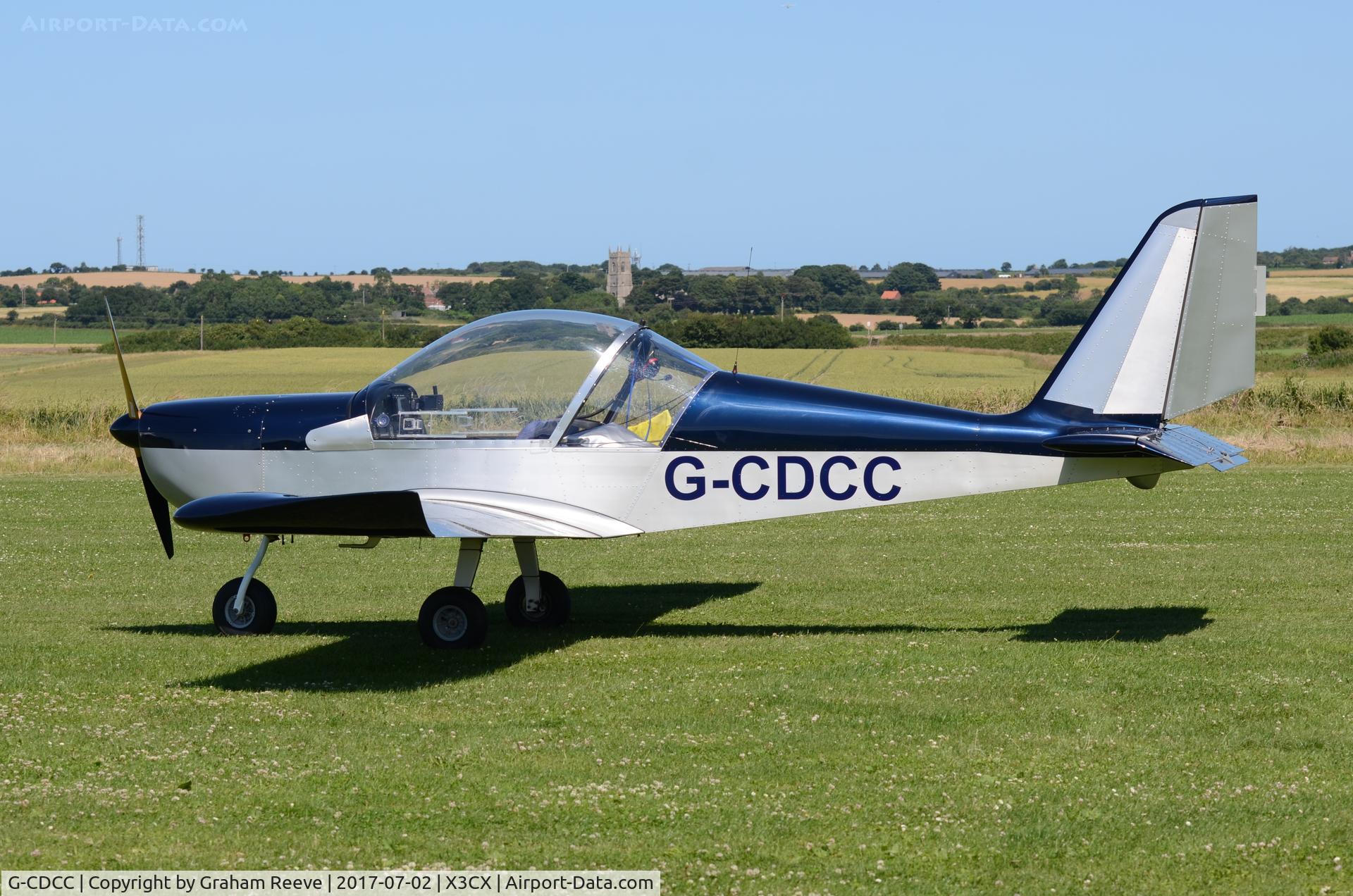 G-CDCC, 2004 Aerotechnik EV-97A Eurostar C/N PFA 315A-14262, Parked at Northrepps.