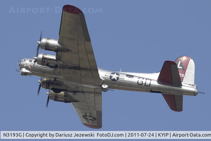N3193G, 1944 Boeing B-17G Flying Fortress C/N 77255, Boeing B-17G Flying Fortress Yankee Lady CN 77255 - Yankee Air Museum, N3193G
