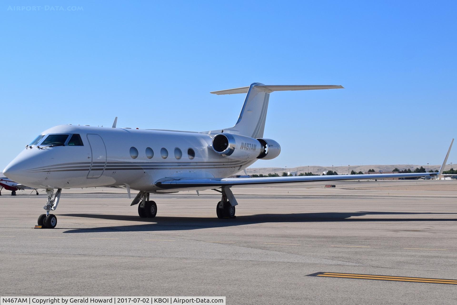 N467AM, 1984 Gulfstream Aerospace G-1159A Gulfstream III C/N 441, Parked on north GA ramp. Notice the extra bit of engine exhaust.