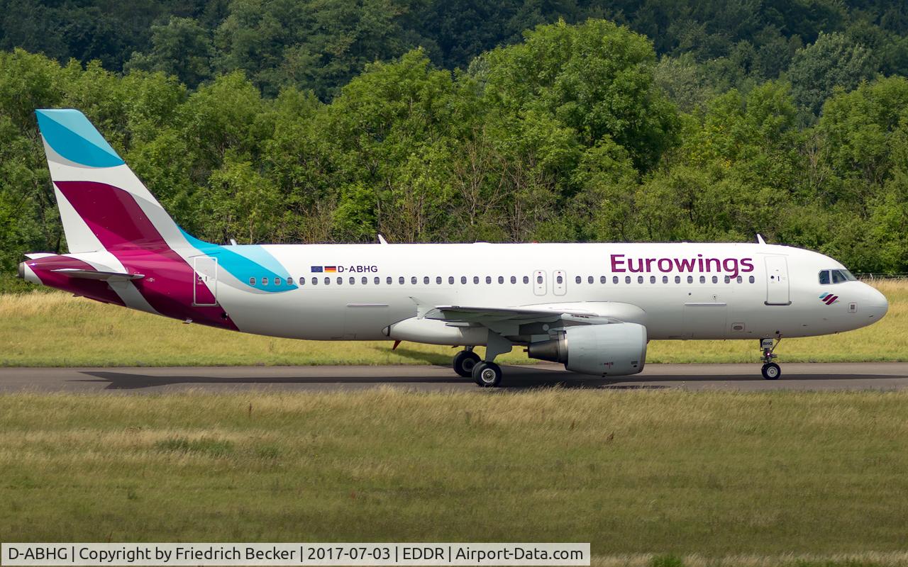 D-ABHG, 2006 Airbus A320-214 C/N 2867, taxying to the gate