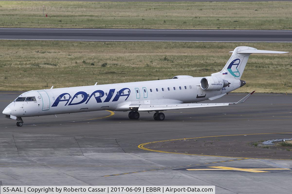 S5-AAL, 2007 Bombardier CRJ-900LR (CL-600-2D24) C/N 15129, Brussels