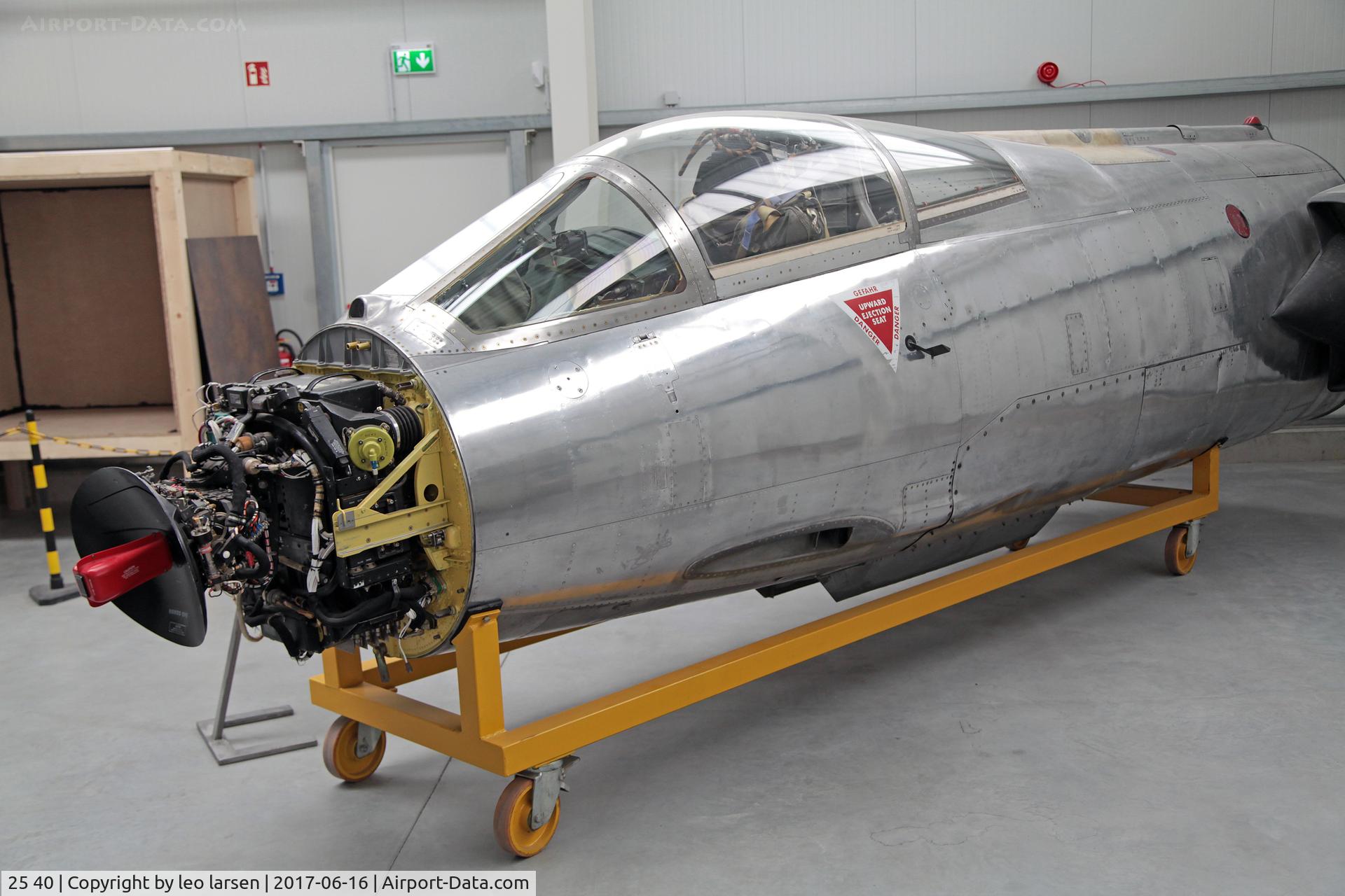 25 40, Lockheed F-104G Starfighter C/N 683-8327, Wernigerode Technik Museum 16.6.2017