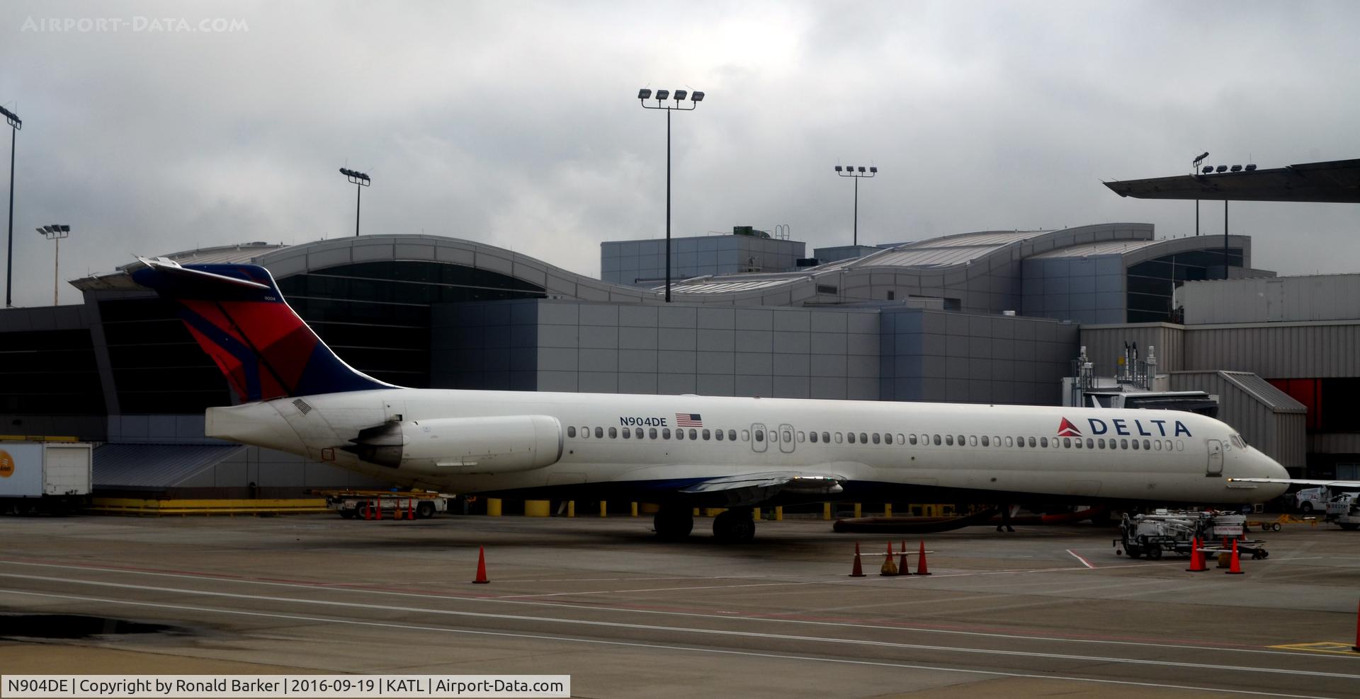 N904DE, 1992 McDonnell Douglas MD-88 C/N 53409, Atlanta