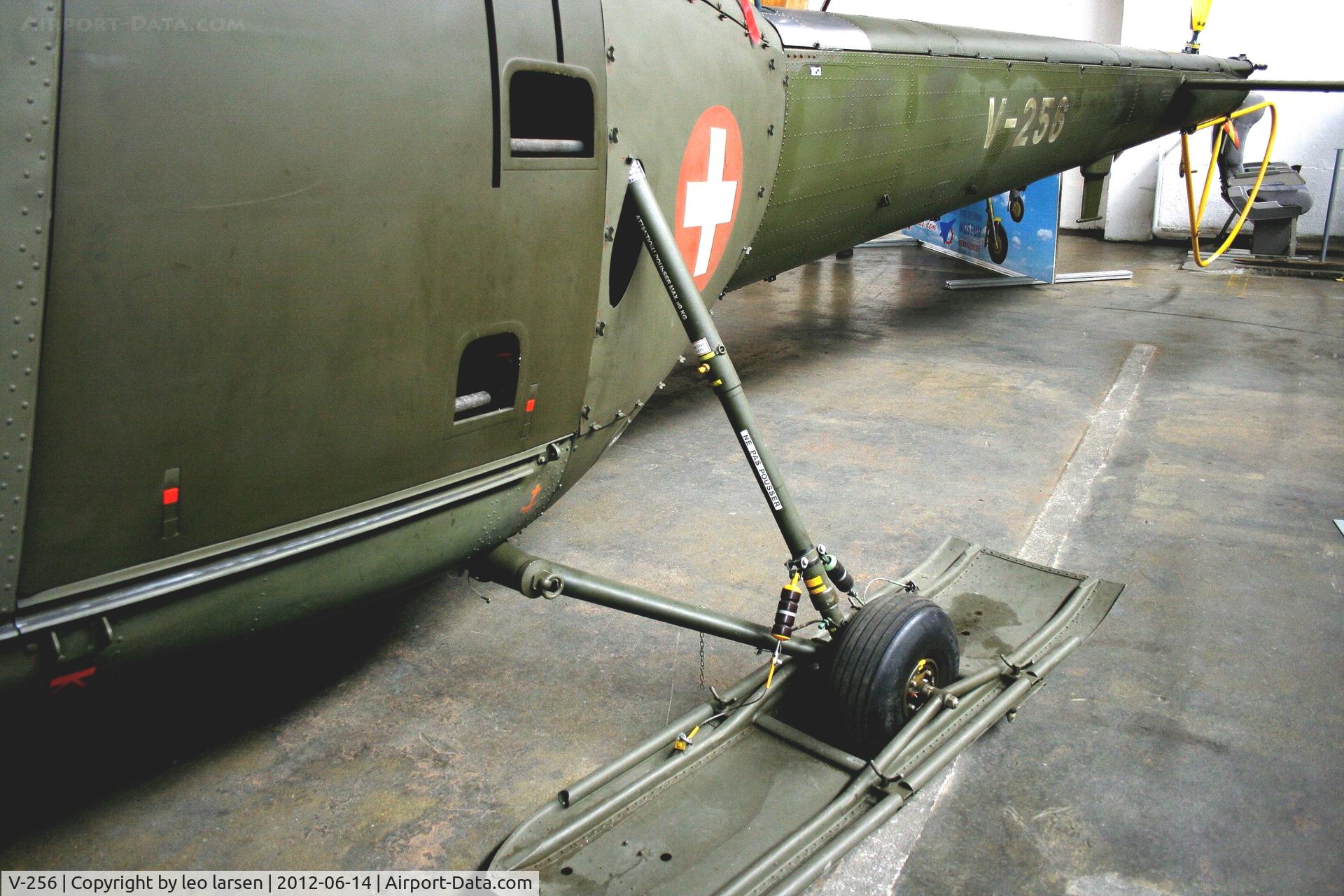 V-256, Aerospatiale SA-316B Alouette III C/N 132/1071, Wernigerode Technik Museum 14.6.2012
