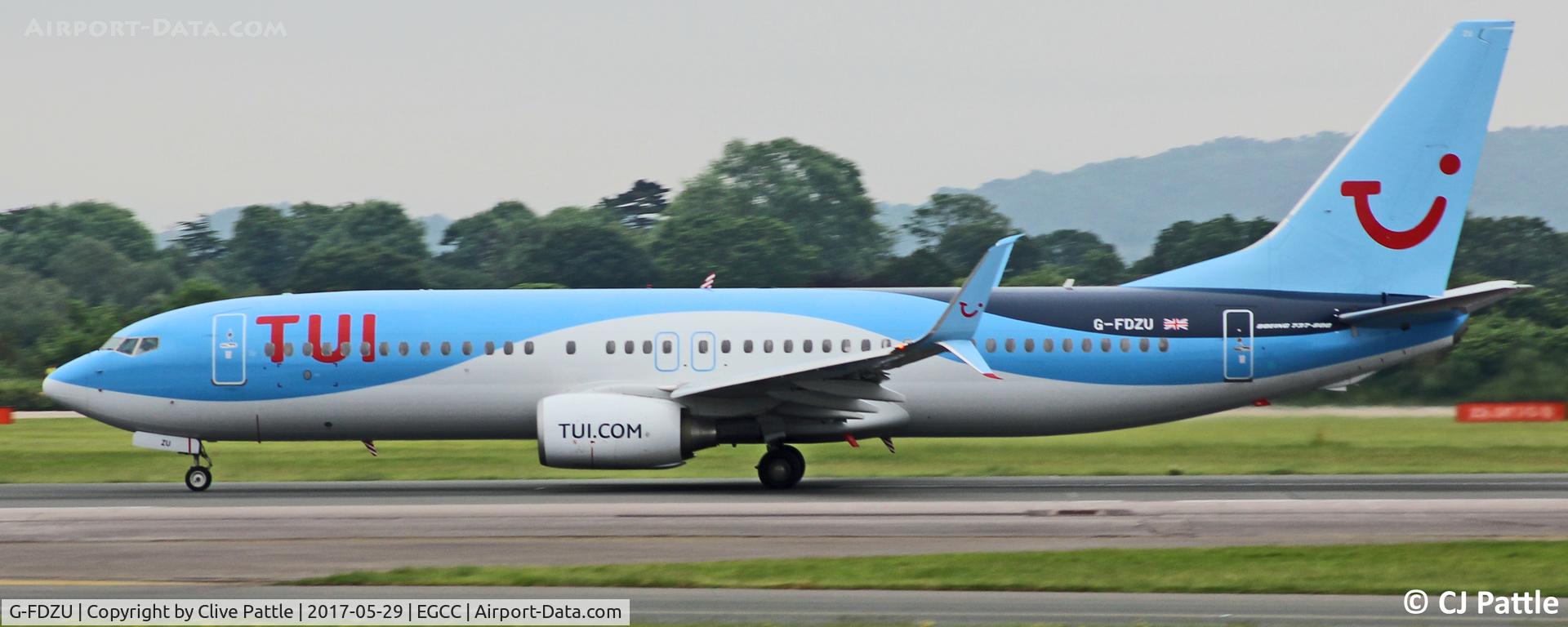 G-FDZU, 2011 Boeing 737-8K5 C/N 37253, Manchester departure