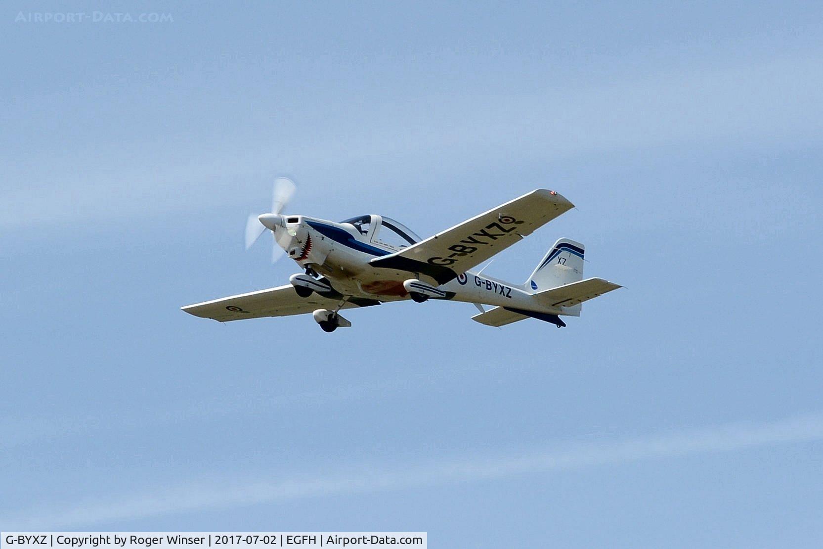 G-BYXZ, 2001 Grob G-115E Tutor T1 C/N 82182/E, The RAF Display Tutor coded XZ from 6FTS departing Runway 22.