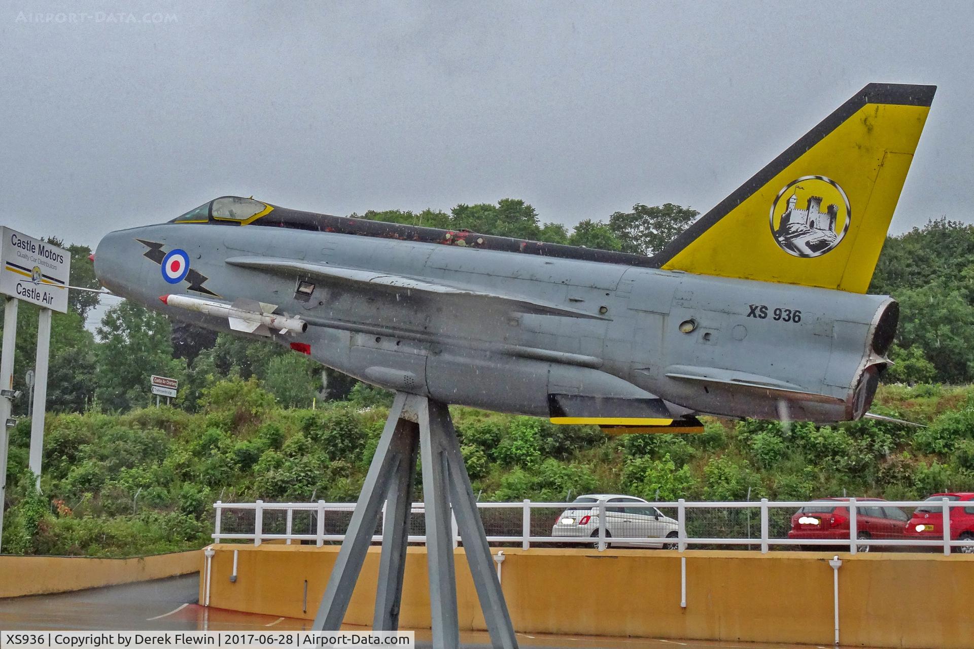 XS936, English Electric Lightning F.6 C/N 95269, Lightning F.6, first took to the air on 31st May 1967 and was delivered initially to 60 MU. Entering service with 23 Squadron, she also served with the 11 and 5 Squadrons and the LTF, finishing her active career with 5 Squadron. last flew 24 November 1987