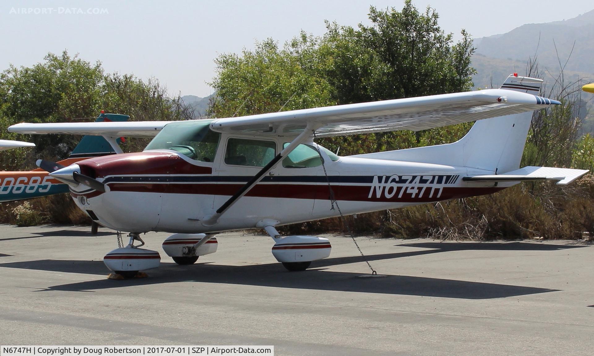 N6747H, 1975 Cessna 172M C/N 17265564, 1975 Cessna 172M SKYHAWK, Lycoming O-320-E2D 150 Hp
