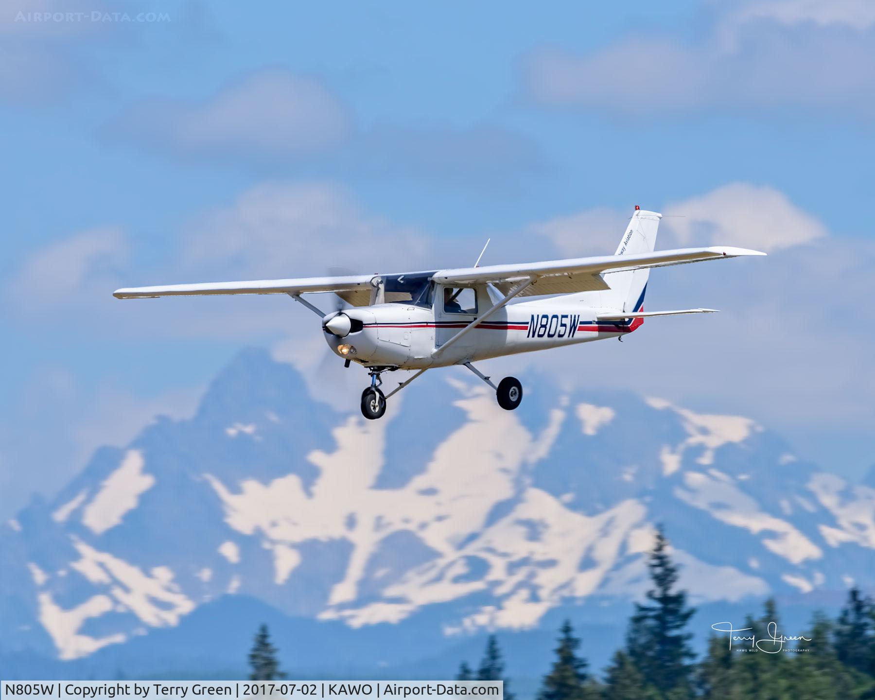 N805W, Cessna 152 C/N 15280190, KAWO