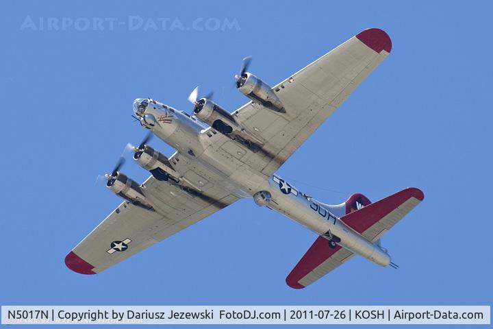 N5017N, 1944 Lockheed/Vega (Boeing) B-17G-105-VE Flying Fortress C/N 8649, Boeing B-17G Flying Fortress Aluminium Overcast CN 8649, N5017N