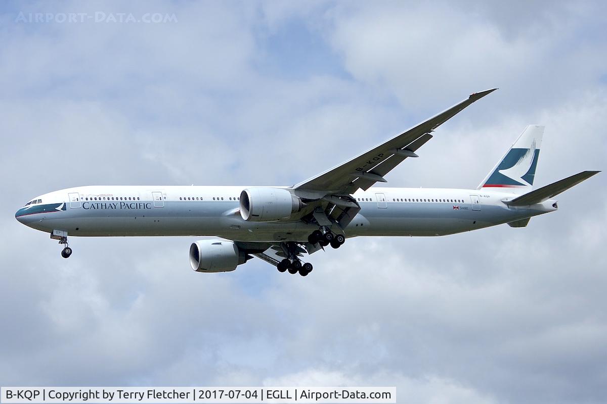 B-KQP, 2014 Boeing 777-367/ER C/N 41758, On approach to London Heathrow