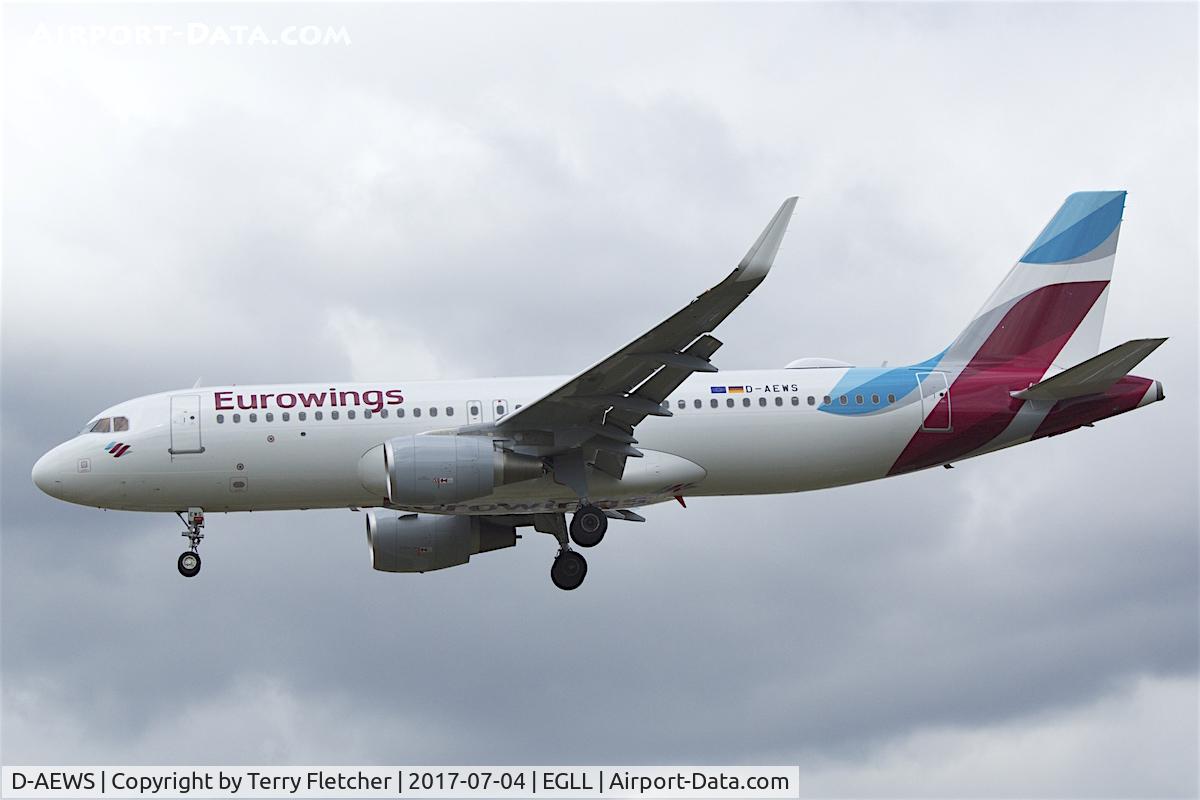 D-AEWS, 2016 Airbus A320-214 C/N 7439, On approach to London Heathrow