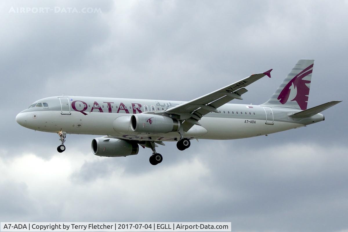 A7-ADA, 2001 Airbus A320-232 C/N 1566, On approach to London Heathrow