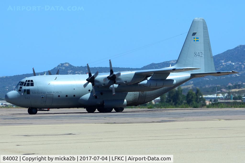 84002, 1969 Lockheed C-130H Hercules C/N 382-4332, Taxiing