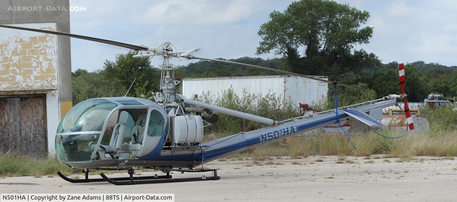 N501HA, 1966 Hiller UH-12E4 C/N 2534, On the Fort Wolters Heliport