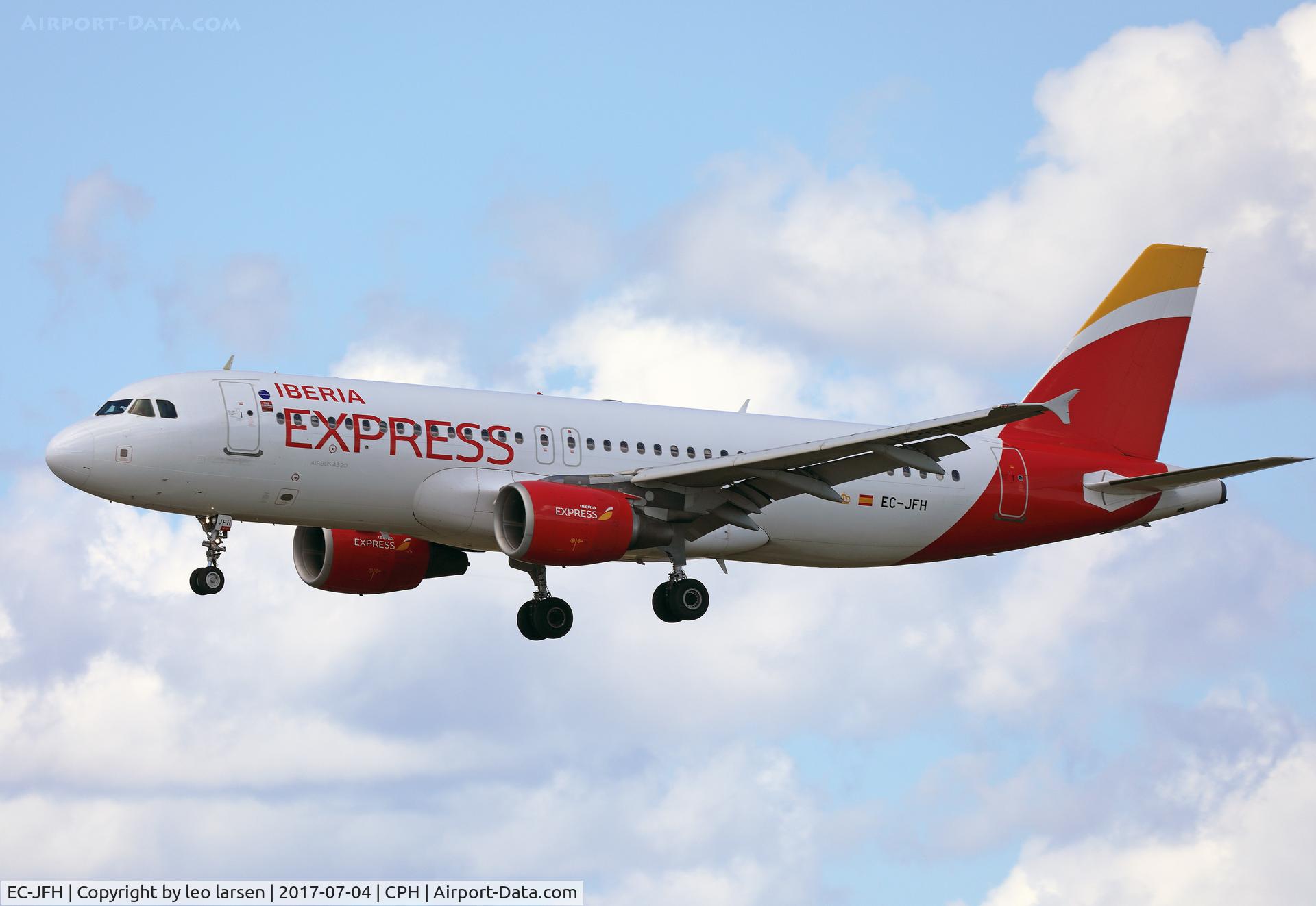 EC-JFH, 2003 Airbus A320-214 C/N 2104, Copenhagen 4.7.2017