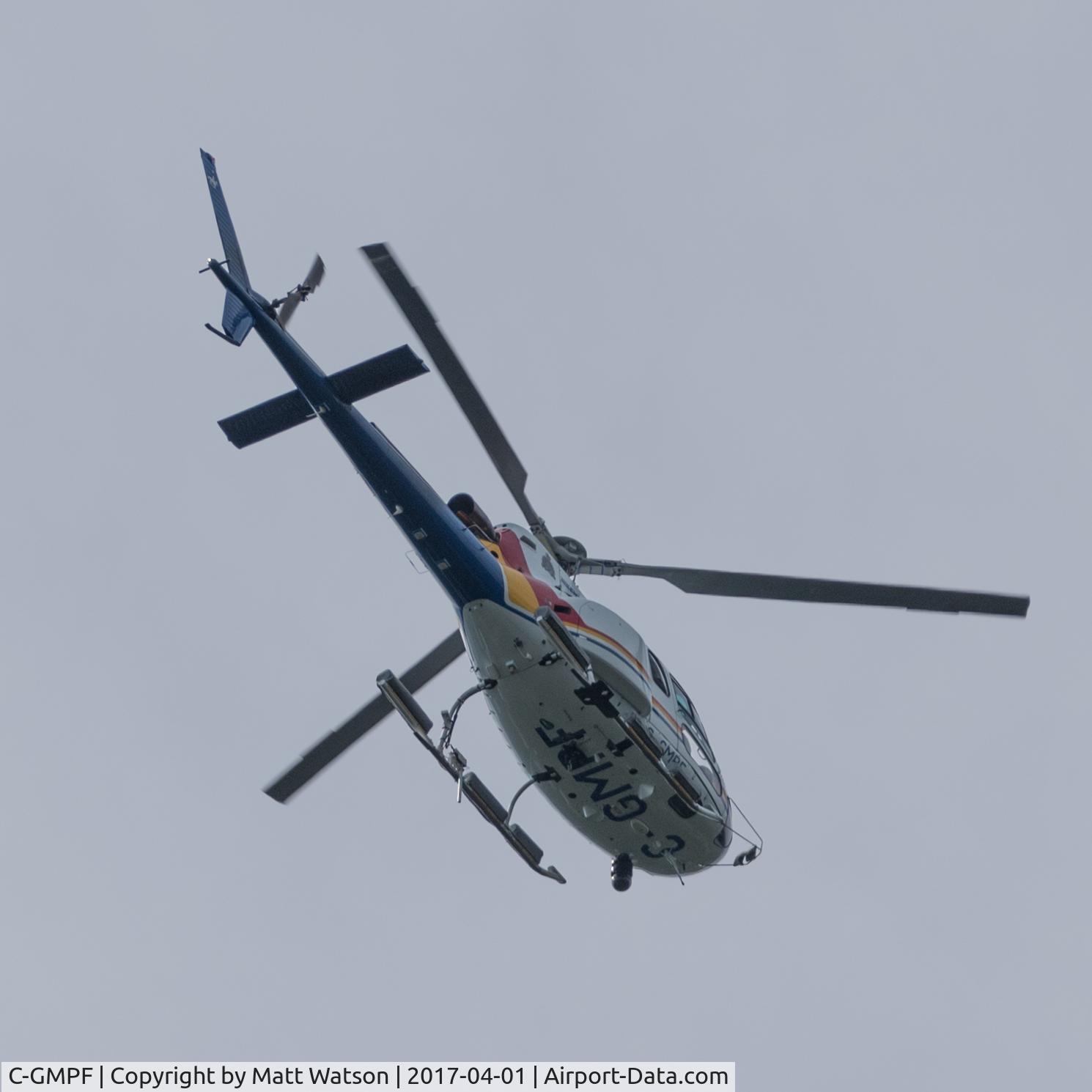 C-GMPF, 2007 Aérospatiale AS-350B-3 Ecureuil C/N 4229, C-GMPF in Victoria BC. Mounted underside appears to be an antenna(?) on the left landing gear. Curious what this would be used for mounted underneath, and how it doesn't interfere in landing / takeoff. Email me if you know more cgmpf@watsonm.com