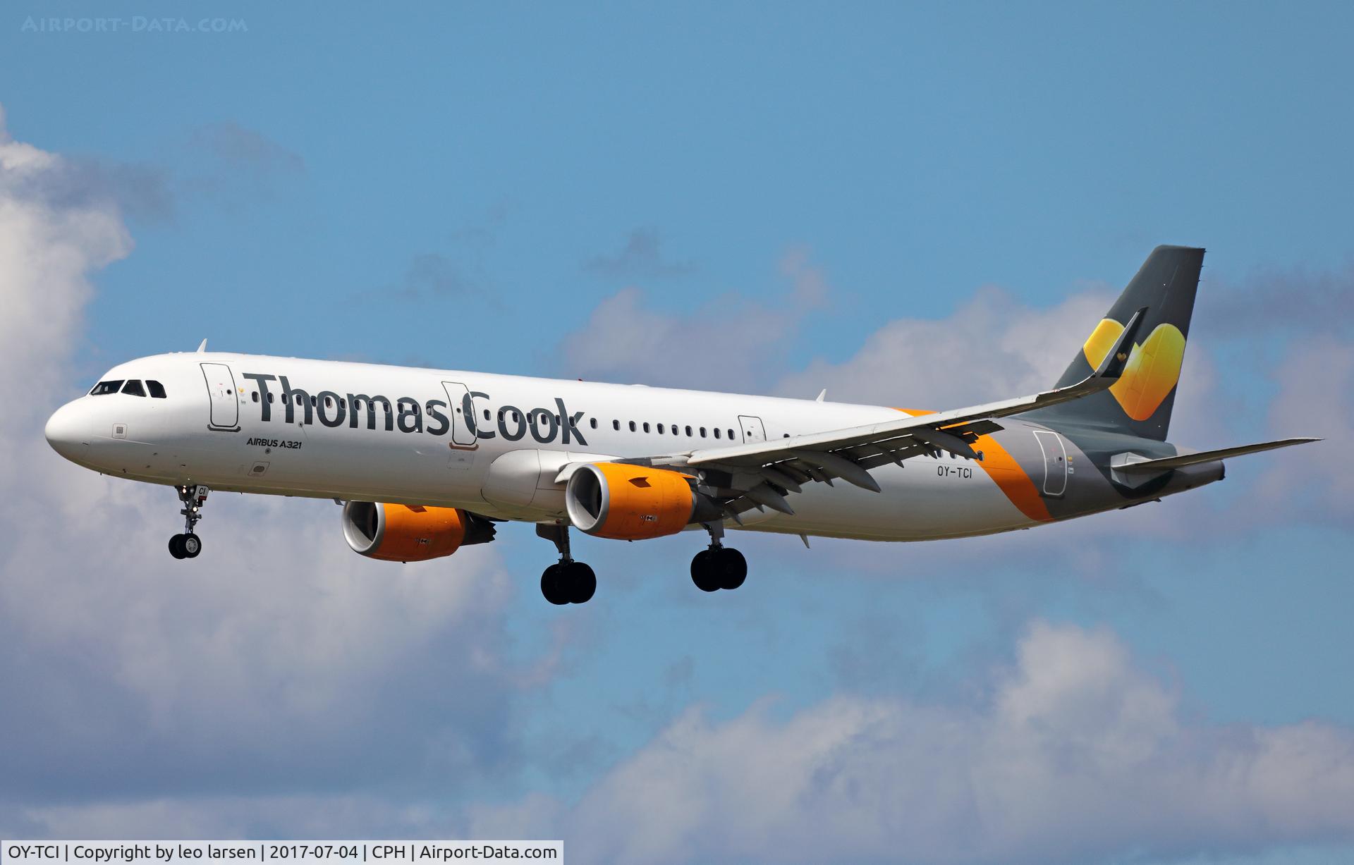 OY-TCI, 2015 Airbus A321-211 C/N 6468, Copenhagen 4.7.2017