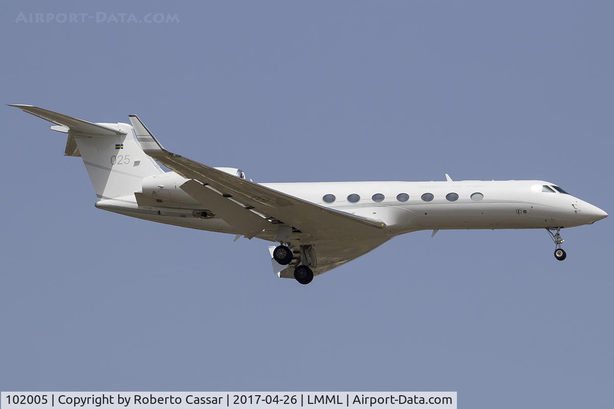 102005, 2008 Gulfstream Aerospace GV-SP (G550) C/N 5200, Runway 13