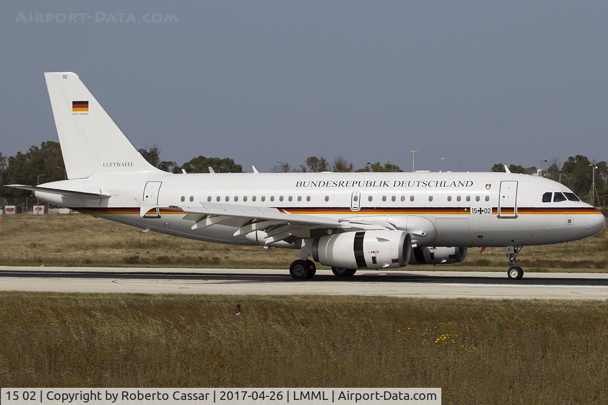 15 02, 2009 Airbus ACJ319 (A319-133/CJ) C/N 4060, Runway 13