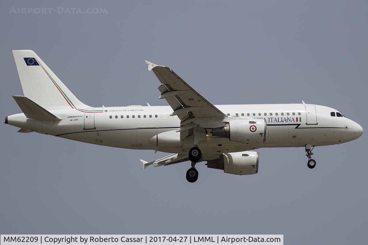 MM62209, 2002 Airbus ACJ319 (A319-115/CJ) C/N 1795, Runway 13