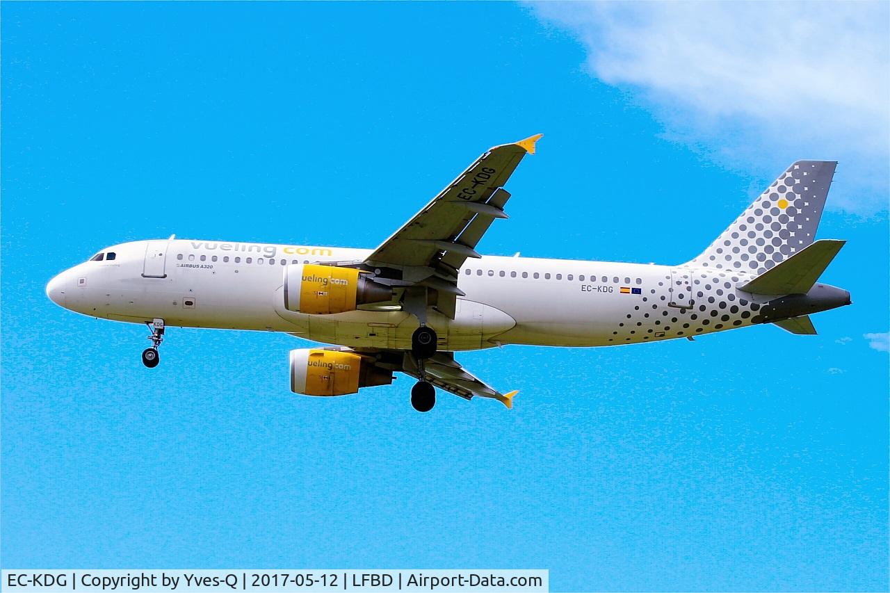EC-KDG, 2007 Airbus A320-214 C/N 3095, Airbus A320-214, On final rwy 23, Bordeaux-Mérignac airport (LFBD-BOD)
