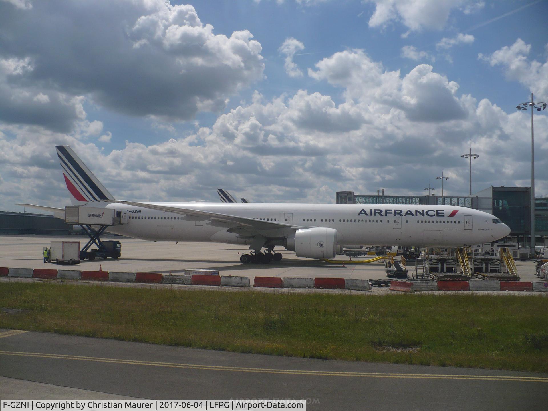 F-GZNI, 2011 Boeing 777-328/ER C/N 39973, AF 777-328ER