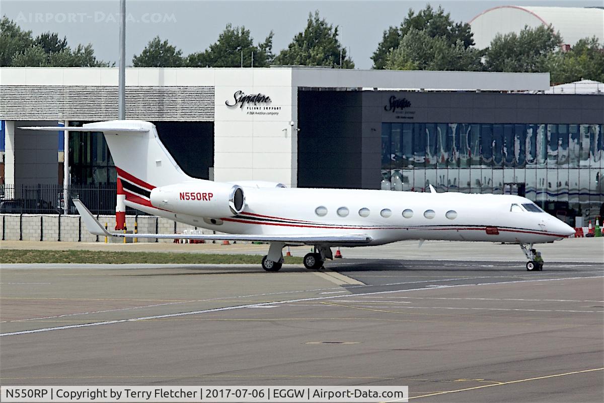 N550RP, 2008 Gulfstream Aerospace GV-SP (G550) C/N 5184, At London- Luton airport