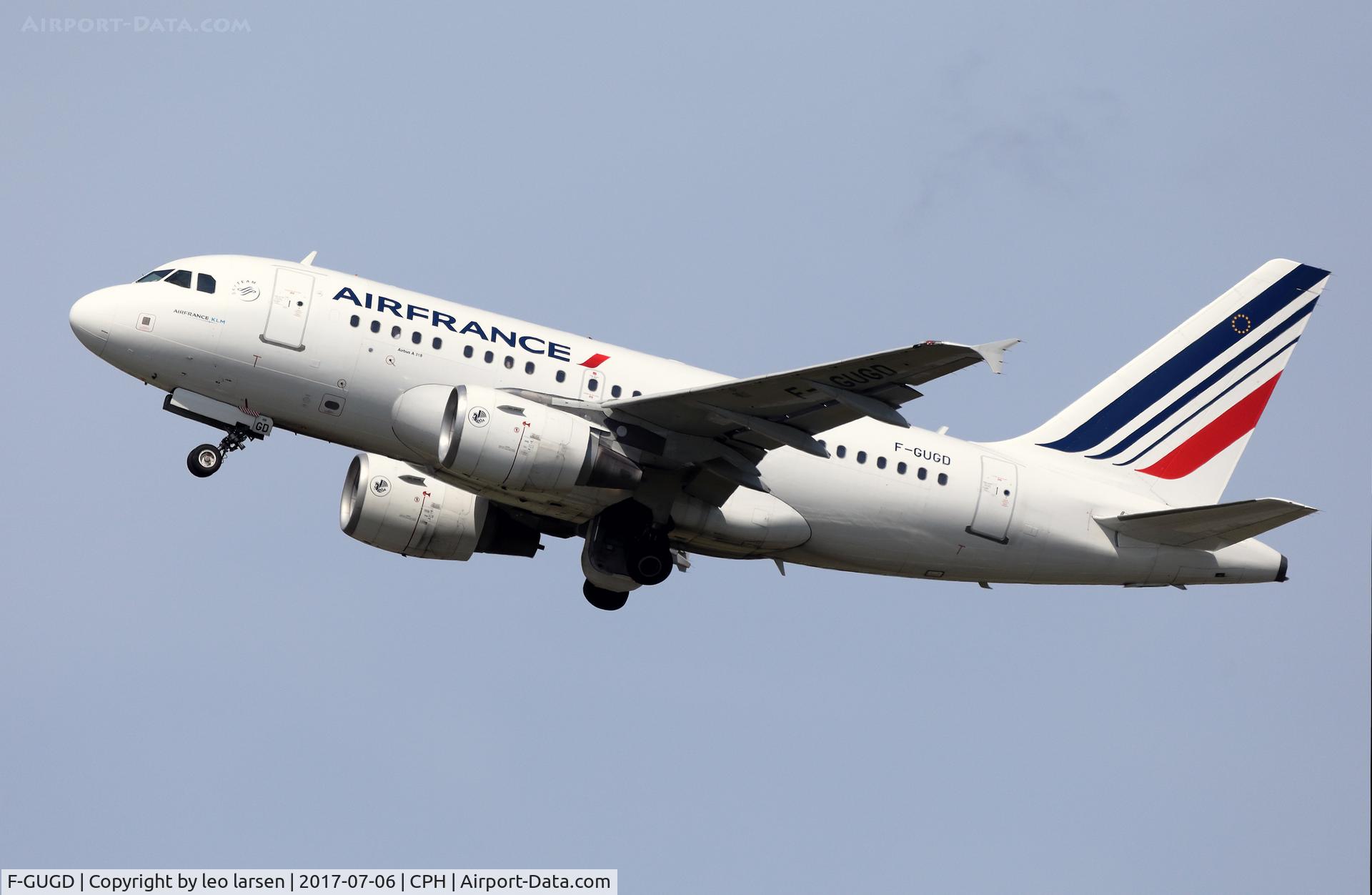 F-GUGD, 2003 Airbus A318-111 C/N 2081, Copenhagen 6.7.2017