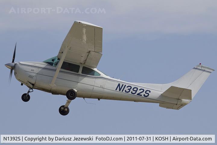 N1392S, 1976 Cessna 182P Skylane C/N 18264953, Cessna 182P Skylane CN 18264953, N1392S