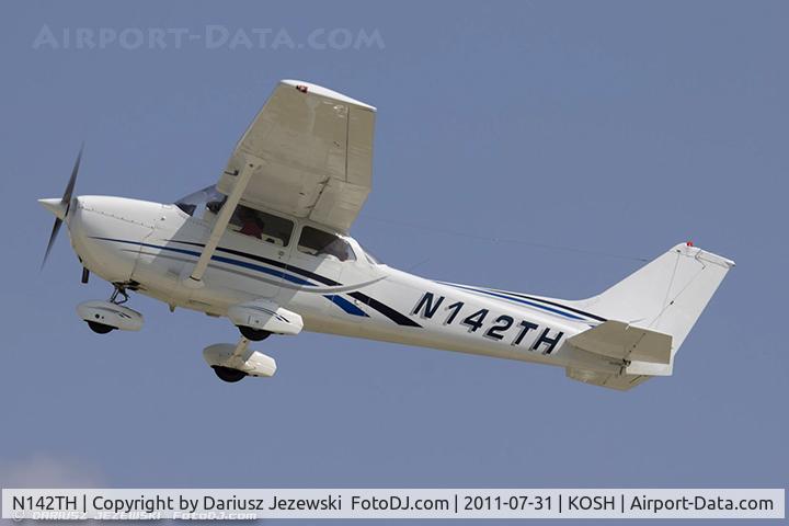 N142TH, Cessna 172N C/N 17272047, Cessna 172N Skyhawk CN 17272047, N142TH