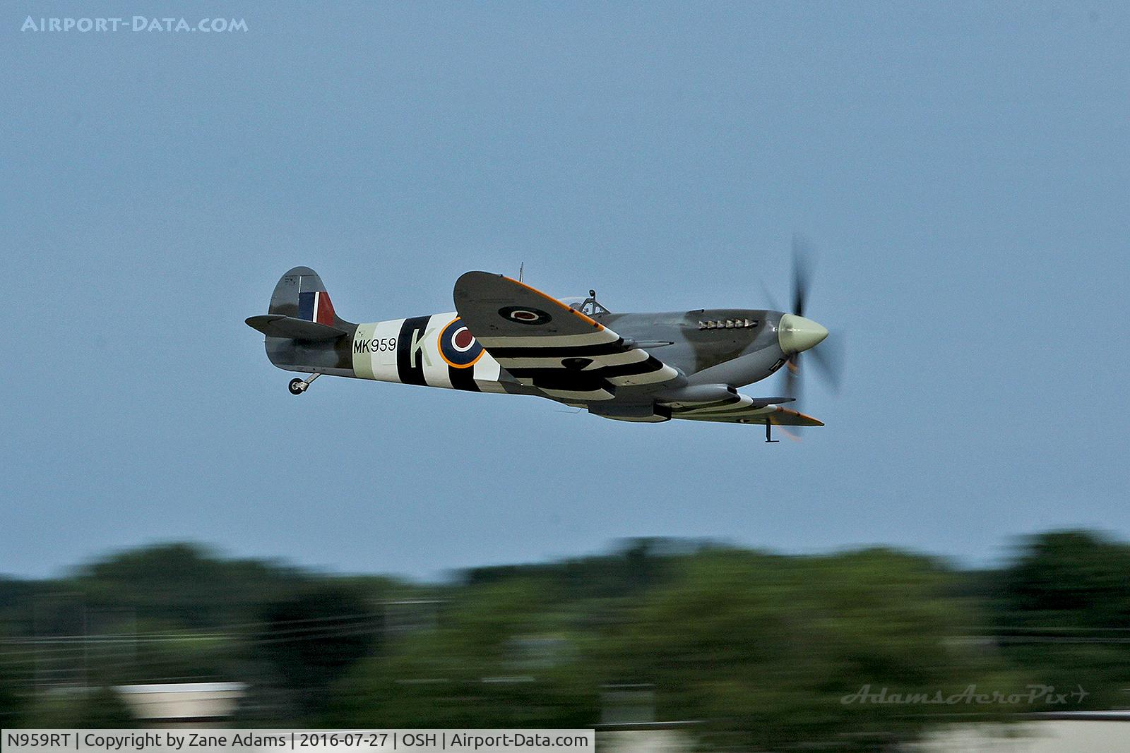 N959RT, 1944 Supermarine 361 Spitfire IXc C/N CBAF.8125, 2016 EAA AirVenture - Oshkosh, Wisconsin